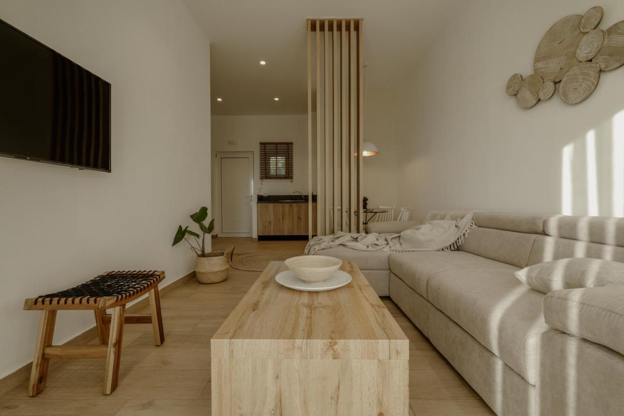 Casa Costa Suites Kanali  Bagian luar foto