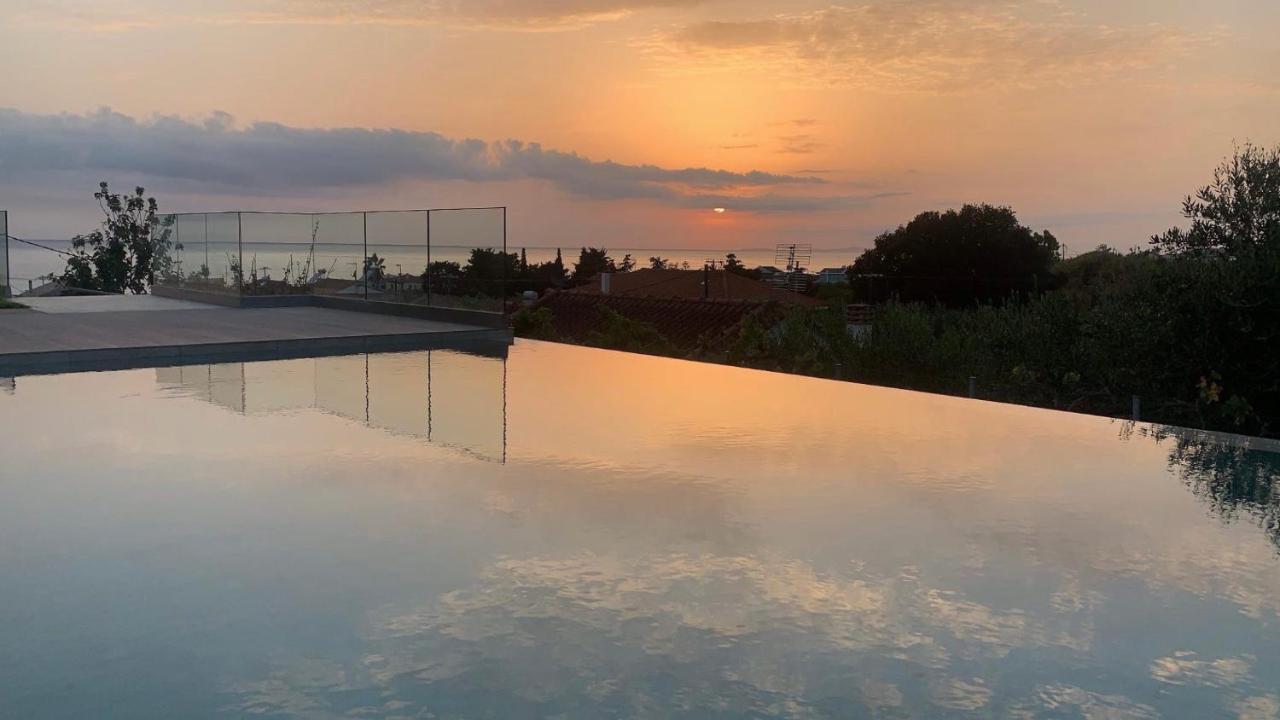 Casa Costa Suites Kanali  Bagian luar foto